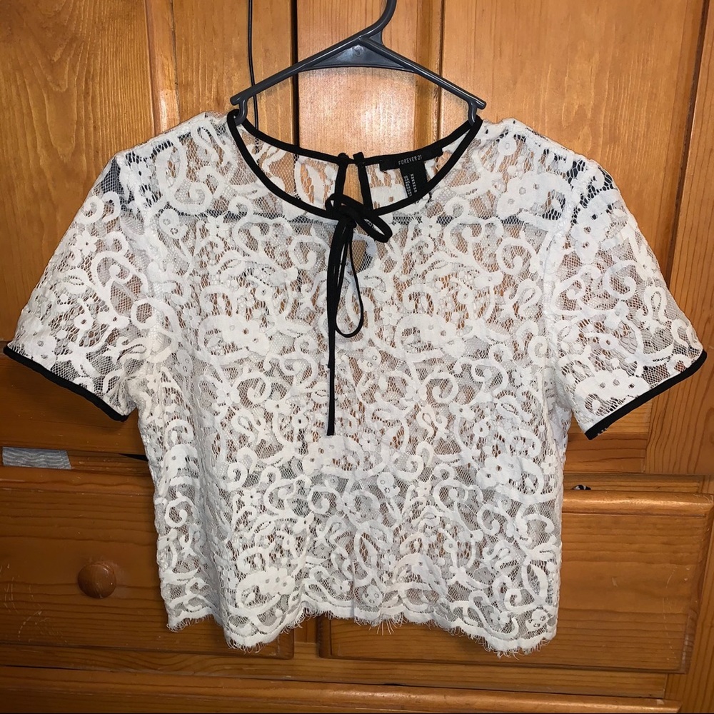 ☀️Lace top☀️